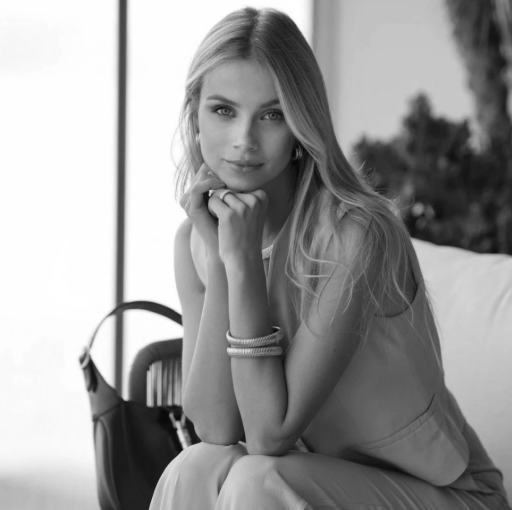 File:Simona Jakstaite.png