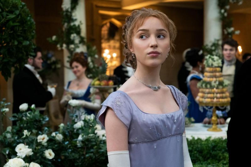 File:Phoebe-dynevor-bridgerton.jpg