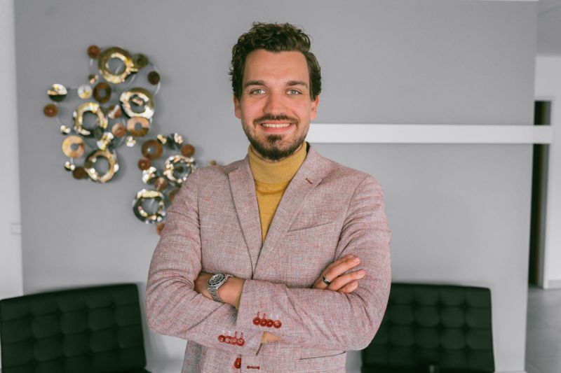 File:Daniel Bronk.jpg